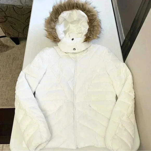 Joe Fresh Puffer Jacket Faux Fur Trimmed Hood Quilted Winter Coat White Small - Picture 14 of 16